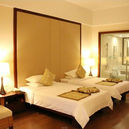Sisuo Seaview Hotel Sanya Exterior photo