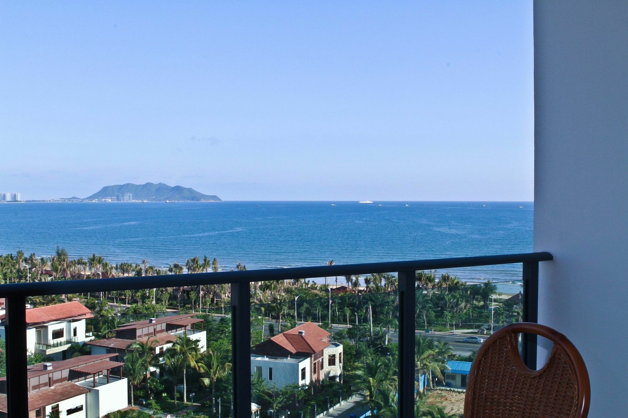Sisuo Seaview Hotel Sanya Exterior photo